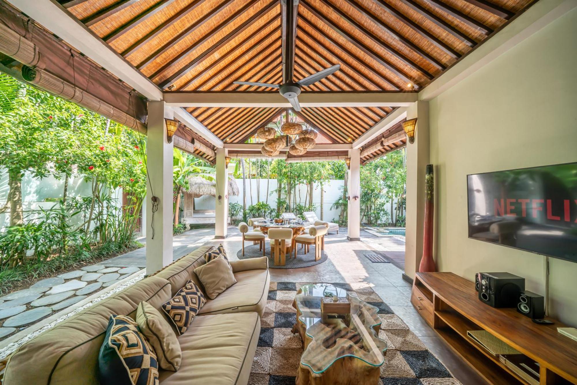 Villa Koala, 2Br Close To W, Potato Head And Shi Shi Seminyak Buitenkant foto